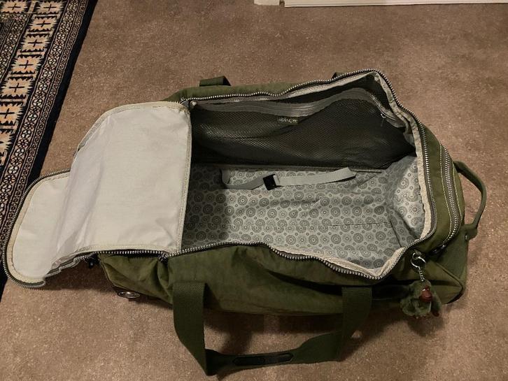 Te koop groene Kipling weekendtas: IN PRIJS VERLAAGD!, Sieraden, Tassen en Uiterlijk, Tassen | Reistassen en Weekendtassen, Zo goed als nieuw