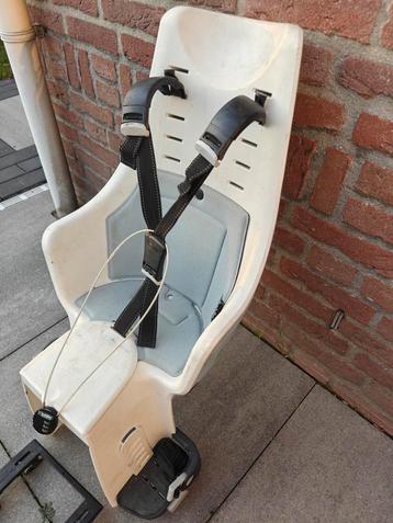 Bobike fietsstoeltje inclusief bagagedrager bevestiging beschikbaar voor biedingen