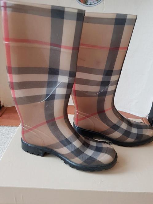 Kaplaarzen Burberry maat 37 laarzen merk regenlaarzen laars, Kleding | Dames, Schoenen, Zo goed als nieuw, Regenlaarzen, Beige