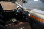 Volkswagen Touareg 4.2 V8 *YOUNGTIMER / TREKHAAK., Auto's, Automaat, 4172 cc, 2423 kg, Gebruikt