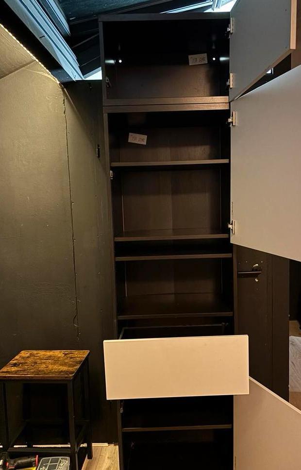 Ikea besta kast, Huis en Inrichting, Kasten | Roldeurkasten en Archiefkasten, Zo goed als nieuw, 150 tot 200 cm, 50 tot 100 cm