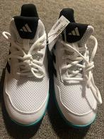 Adidas Game Spec 2 tennisschoenen nieuw met label (maat 38⅔), Ophalen of Verzenden, Zo goed als nieuw, Spikes, Adidas
