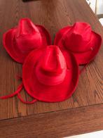 3 rode hoeden, Kleding | Dames, Overige thema's, Zo goed als nieuw, Accessoires, Ophalen