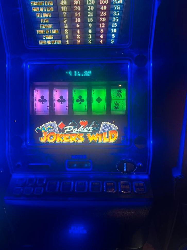 Poker gokautomaat uniek!!, Verzamelen, Automaten | Gokkasten en Fruitautomaten, Zo goed als nieuw, Euro, Met sleutels, Ophalen