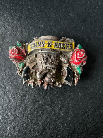 Vintage Guns N' Roses Riemgesp beschikbaar voor biedingen