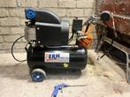 Ferm FCO-1524 compressor 24 liter 8 bar 1.5hp, Ophalen, 6 tot 10 bar, Zo goed als nieuw, Minder dan 25 liter