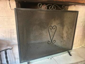 Te koop vonkenscherm beschikbaar voor biedingen