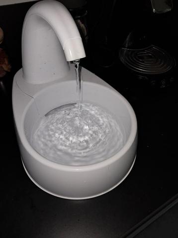 Drinkfontein  beschikbaar voor biedingen