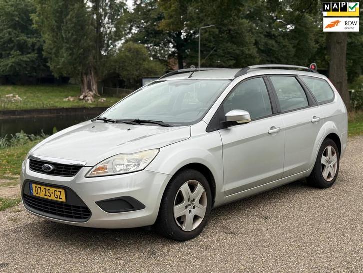 Ford Focus Wagon 1.6 Trend|Airco|Radio|Trekhaak, Auto's, Ford, Bedrijf, Te koop, Focus, ABS, Airbags, Airconditioning, Boordcomputer