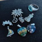 Nr 26. Sieraden en een hondje, Ophalen of Verzenden, Zo goed als nieuw, Zilver, Overige materialen