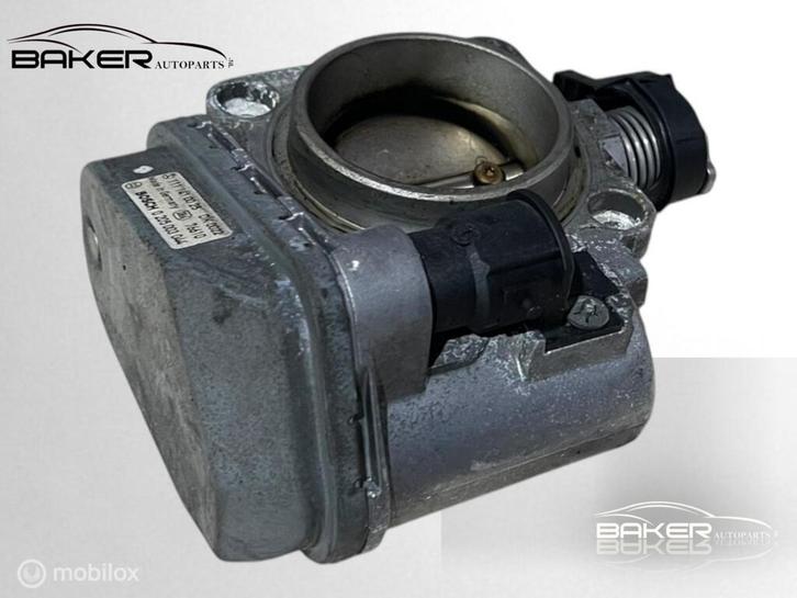 Gasklephuis Mercedes SLK-klasse R170 230 K. 1111410025, Auto-onderdelen, Motor en Toebehoren, Mercedes-Benz, Gebruikt, Ophalen of Verzenden