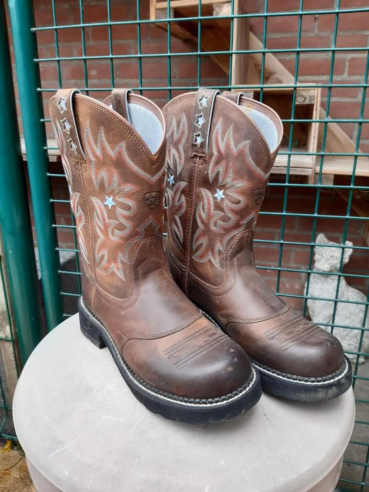 Ariat probaby western boots / laarzen nieuw maat 39, Dieren en Toebehoren, Paardrijkleding, Nieuw, Schoeisel, Western, Ophalen of Verzenden