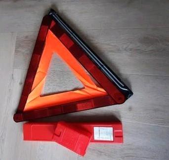 Gevarendriehoek tbv oa : VW volkswagen  beschikbaar voor biedingen