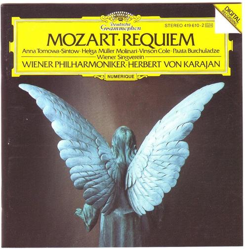 Mozart: Requiem o.l.v. Karajan, Cd's en Dvd's, Cd's | Klassiek, Zo goed als nieuw, Vocaal, Classicisme, Met libretto, Ophalen of Verzenden