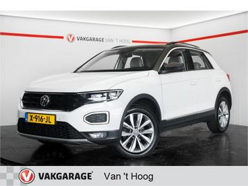 Volkswagen T-Roc 1.5 TSI Sport Business R Panoramadak beschikbaar voor biedingen