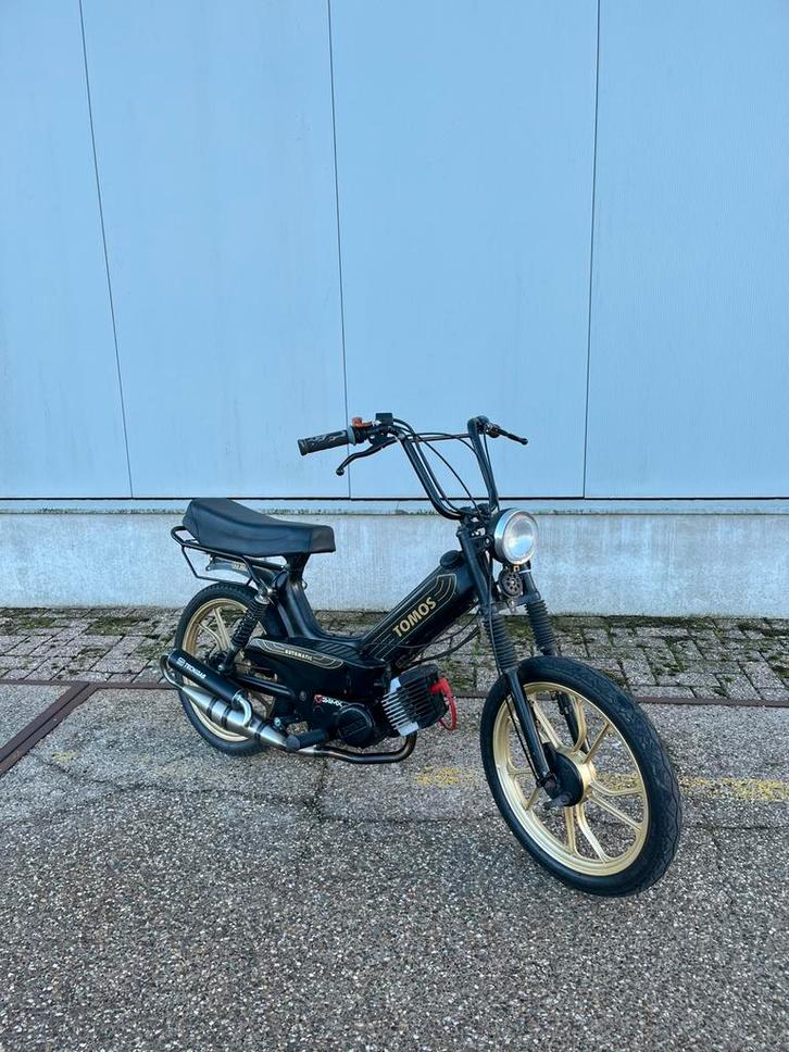 tomos 65cc, Fietsen en Brommers, Brommers | Tomos, Zo goed als nieuw, Standard, Ophalen