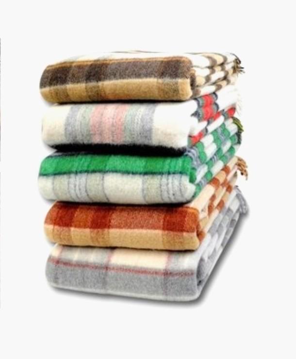 GEZOCHT Wollen Dekens, Huis en Inrichting, Woonaccessoires | Plaids en Woondekens, Gebruikt, Ophalen