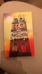 Sanne Rooseboom - Het ministerie van Oplossingen, Boeken, Kinderboeken | Jeugd | 10 tot 12 jaar, Ophalen of Verzenden, Sanne Rooseboom