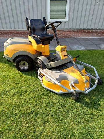 Stiga PARK PRO 4WD 110 COMBI dek / Stuurbekr / Electr Lift! beschikbaar voor biedingen
