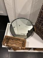 Kastje met mandjes en paraplubak - 90x50x40, Gebruikt, 25 tot 50 cm, Overige materialen, Met plank(en)