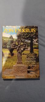 Zon en Kruis: Van steenkring tot vroegchristelijk kruis, Boeken, Godsdienst en Theologie, Ophalen of Verzenden, Gelezen, Jakob Streit