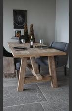 GEZOCHT!!! Houten tafel 240/250cm met A-poot, Ophalen