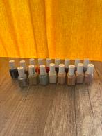 Nagellak collectie (Essie, OPI, Doir), Ophalen of Verzenden, Zo goed als nieuw, Handen en Nagels