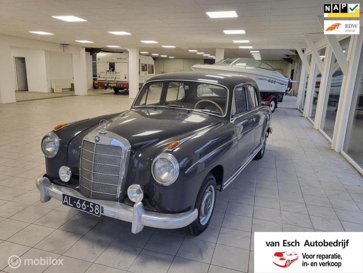 Mercedes-Benz 220 S, Auto's, Mercedes-Benz, Bedrijf, Te koop, S-Klasse, Benzine, Overige carrosserieën, Handgeschakeld, Geïmporteerd