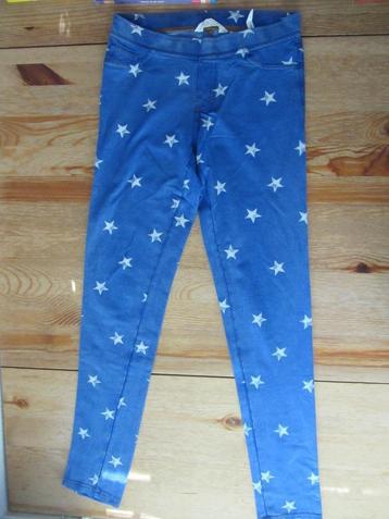 Blauwe tregging met sterren HenM maat 158 beschikbaar voor biedingen