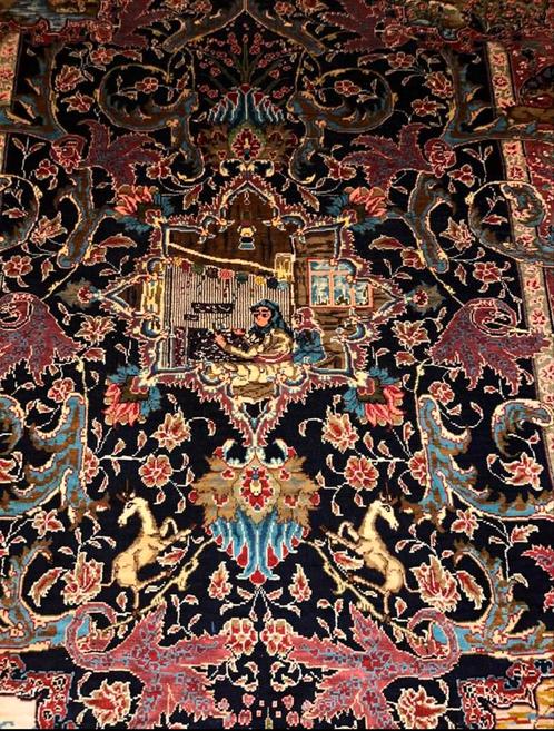 Hereke zijde handgeknoopte tapijt. Afmeting: 105x62cm., Huis en Inrichting, Stoffering | Tapijten en Kleden, Zo goed als nieuw