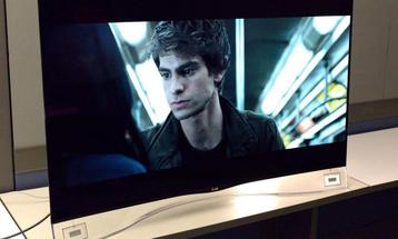 TV LG 55 diagonally Curved OLED Smart TV with cinema 3D beschikbaar voor biedingen