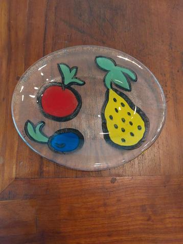 Kosta Boda schaal met fruitdesign beschikbaar voor biedingen