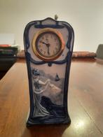 Leuke aardewerk minerva klok, Antiek en Kunst, Antiek | Klokken, Ophalen