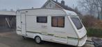 Swift Toscane Caravan, Caravans en Kamperen, Caravans, Schokbreker, Treinzit, 750 - 1000 kg, Particulier
