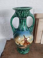 Antieke oude vaas in prachtige kleuren met molentje, Antiek en Kunst, Antiek | Vazen, Ophalen of Verzenden