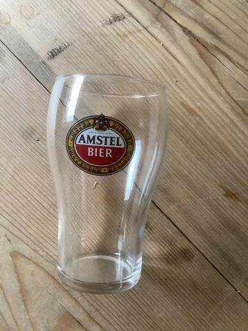 Amstel bier glas beschikbaar voor biedingen