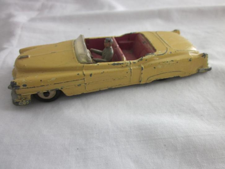 Dinky Toys Cadillac Eldorado no. 131, Hobby en Vrije tijd, Modelauto's | 1:43, Gebruikt, Auto, Dinky Toys, Ophalen of Verzenden