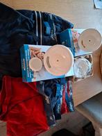 Twee plaswekkers rodger met 6 broekjes 5 maat 128, 1 grotere, Ophalen of Verzenden