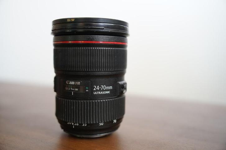 Canon EF 24-70mm f/2.8L, Audio, Tv en Foto, Fotografie | Lenzen en Objectieven, Gebruikt, Telelens, Zoom, Ophalen