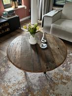 Te Koop; Mooie ronde houten salontafel, Ophalen, 50 tot 100 cm, Vierkant, Zo goed als nieuw