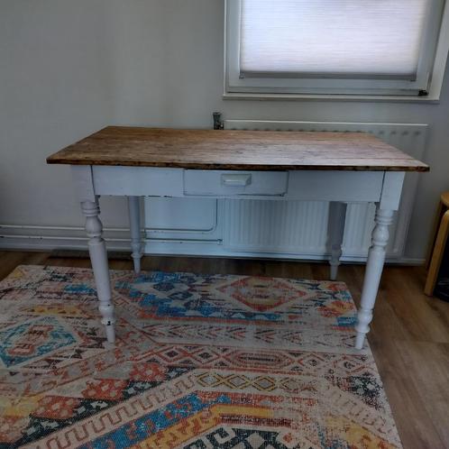 Brocante tafeltje, Antiek en Kunst, Curiosa en Brocante, Ophalen