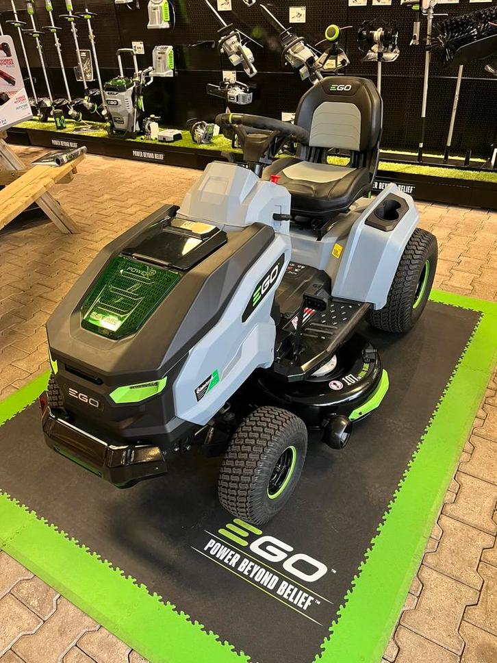 Ego zitmaaier TR4201 + 4x10Ah accu’s zijlosser  mulchfunctie, Tuin en Terras, Grasmaaiers, Zo goed als nieuw, Accu-grasmaaier