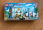 Lego city politie academie, Kinderen en Baby's, Speelgoed | Duplo en Lego, Ophalen of Verzenden, Zo goed als nieuw