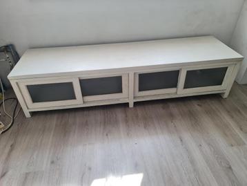 Tv-kast / laag dressoir / opbergkast beschikbaar voor biedingen