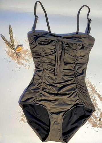 Badmode dames. Bikini badpak top broekje tankini  beschikbaar voor biedingen