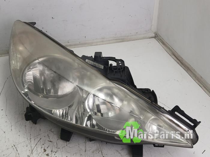 Koplamp rechts van een Peugeot 207, Auto-onderdelen, Verlichting, Peugeot, Gebruikt, 3 maanden garantie, Ophalen of Verzenden