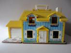 Vintage Fisher Price geel speelhuis met poppetjes en meubels, Ophalen of Verzenden, Gebruikt, Speelset