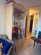 Mooie vitrinekast met dressoir en spiegel - lichtroze/beige, Ophalen, 100 tot 150 cm, Met lade(s), 150 tot 200 cm