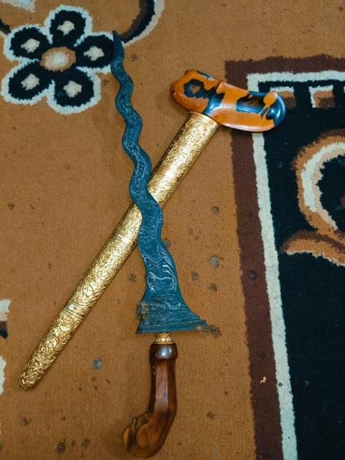 Antieke Keris Naga Bersayap 11 Luk Pamor Ombak Segoro SVC98, Antiek en Kunst, Kunst | Niet-Westerse kunst, Verzenden