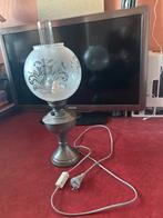 Vintage Olielamp Look Staande Schemerlamp, Huis en Inrichting, Lampen | Vloerlampen, Ophalen, Gebruikt, Glas, Minder dan 100 cm